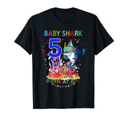 Baby 5yo Haifisch-Geburtstags-Jungen-Geschenk T-Shirt von 5 Jahre Baby Shark von SkyLineDesign