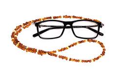 AMBERAGE Natürliche baltische Bernstein Perlen Brillen Brillen Halter/Brillenkette für Erwachsene Handgefertigt (3 Farben) (Cognac White Farbe) von AMBERAGE