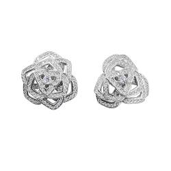 Amonroo Silver Floral Stud Earrings Sparkling CZ 925 Setrling Silver Stud Assymentric Unique Trending Jewellery Minimalist Handmade Gift for Her von AMONROO
