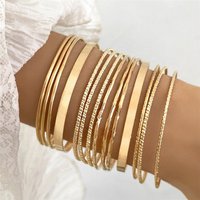 AUKUU Armband Einfaches Einfaches Retro Goldarmband im gestapelten Stil, Twist Twist Armband für Damen hochwertiges 14 teiliges Set von AUKUU