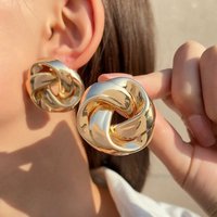 AUKUU Ohrring-Set Modische Modische übertriebene kreative vielseitige Ohrringe, aus gedrehter Legierung für Damen geometrische Retro Ohrringe von AUKUU