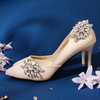AUKUU Schuhanstecker Tägliches Tägliches High Heel Zubehör modische und vielseitige, abnehmbare DIY Schuhblume Braut und Hochzeitsschuhe Strass von AUKUU