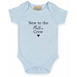 AWASG Body Baby mit Name Spruch | New to the Crew | Personalisiertes Geschenk Strampler Geburt Neugeborene Kurzarm 0-3 Monate (hellblau) von AWASG