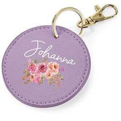AWASG Schlüsselanhänger personalisiert mit Namen und Blumen | Taschenanhänger Accessoire rund mit Ring und Karabiner in gold | Geschenk Damen Kinder Mädchen(lila) von AWASG