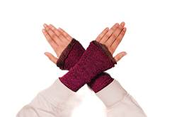 Aga's Own Warmers for Women – Fingerlose Handwärmer – Handschuhe für drinnen und draußen, fingerlose Handschuhe - Armwärmer - Goth Accessoires – Magenta von Aga's Own