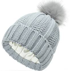 Altartar Damen Slouch Beanie Bommelmütze Warme Wintermütze Weiche Strickmütze Hat Grobstrick Cap mit Satin Gefüttert für Mädchen hellgrau von Altartar