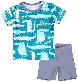 Aquarti Baby Jungen Bade-Set Zweiteiliger Kinder Badeanzug T-Shirt Badehose UV-Schutz, Farbe: Krokodile Blau/Grau, Größe: 104 von Aquarti