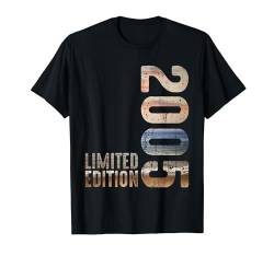 Vintage 2005 Jahr 2005 Geburt seit 2005 Retro 2005 Strand T-Shirt von Awesome Retro Vintage Aesthetic Birth Year