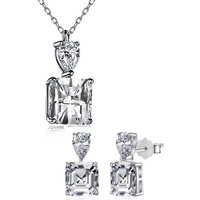 BRELLATO Schmuckset Set Glitzer Damen Kristall Halskette Anhänger Ohrstecker, (Geschenk-Idee, Geschenkset Damen-Schmuck Kette mit Facetten-Schliff Zirkon und Crystal Tropfen, 3-tlg., Inkl., Ohrringe, Schmuck-Box, Verpackung, zum, Valentinstag, Muttertag), Kristall-Collier Sterling Silber 925 18K Weißgold Rhodiniert, Zirkonia von BRELLATO