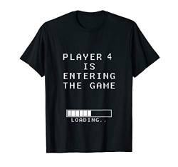 Player 4 entering game funny gamer pregnancy announcing T-Shirt von Baby Bean MaterniTees