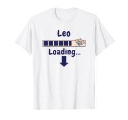 Future Mom of Boy Leo Baby Name Announcement T-Shirt von Baby Name Announcement Clothing