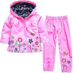 Baotung Kinder Mädchen 2tlg Bekleidungsset wasserdichte Regenjacke Regenanzug Regenmantel mit Kapuze und Blumenmuster + Regenhose, Rosa, Gr.122/128(Herstellgröße:130) von Baotung