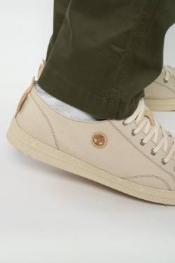 Lässige Sommer Schuhe aus Recycelte Materialien von BeFlamboyant