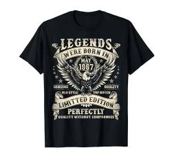 57 Jahre alte Geburtstagsgeschenke für Männer 57. Geburtstag Mai 1967 T-Shirt von Birthday Gifts for Legendary Men Born in May