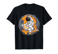 Astronaut flies to the moon with the BTC Bitcoin Rocket T-Shirt von Bitcoin, BTC & Krypto Geschenke