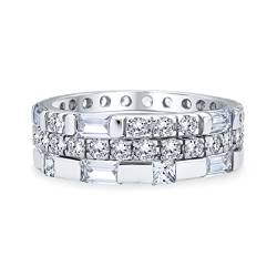 Geometrische Cubic Zirconia Aaa Cz Runde Baguette Stackable Eternity 3 Hochzeit Band Ring Set Für Frauen .925 Sterling Silber von Bling Jewelry