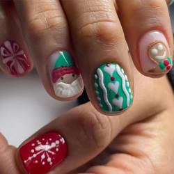 Brishow Weihnachten Nägel zum Aufkleben Schnee Press on Nails mit Elch Rot Künstliche Nägel Kurze Fake Nails 24 Stück für Frauen und Mädchen (h) von Brishow