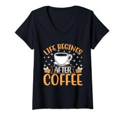 Damen Life Begins After Coffee Lustige Neuheit Kaffeeliebhaber T-Shirt mit V-Ausschnitt von Budget Boutique