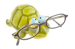 by-Bers Brillenhalter Schildkröte, handbemalt, echt lustig, ein Muss für Schildi Sammler, aus Polyresin, schön für die erste Brille, von By Bers