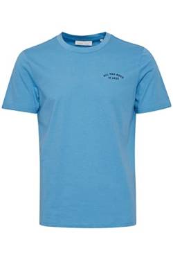 CASUAL FRIDAY CFThor Tee with Chest Print Herren T-Shirt Kurzarm Shirt Basic T-Shirt Rundhals-Ausschnitt hochwertige Baumwoll-Qualität Brustprint, Größe:L, Farbe:Silver Lake Blue (174030) von CASUAL FRIDAY