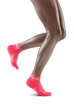 CEP - THE RUN COMPRESSION SOCKS LOW CUT für Damen | Kurze Laufsocken mit Kompression in pink | Regenerierende Kompressionssocken für Frauen | Gr. III | M von CEP