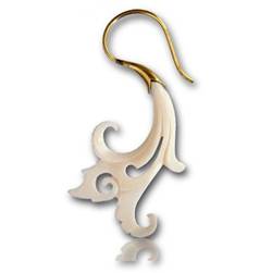 CHICNET Fake Ohr Piercing Bone Knochen Messing Ohrhänger Ohrring Ornament golden weiß | Unisex Schmuck Herren Damen Ohrringe Lobe Tribal Hook Organic Spiralen Paar von CHICNET