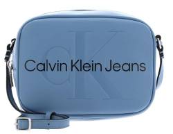 Calvin Klein Camera Bag Dusk Blue von Calvin Klein Jeans