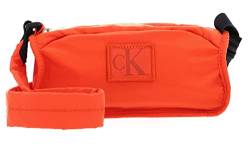 Calvin Klein CkJ City Nylon Camera Bag20 Coral Orange von Calvin Klein