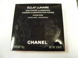 Éclat Lunair Leuchtpulver, Nr. 897, goldfarben, 16 g von Chanel