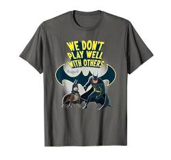 DC League of Super-Pets We Don't Play Well With Others T-Shirt von DC Comics