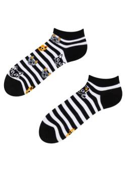 Dedoles Sneaker Socken Low Cut Füßlinge Unisex Damen Herren Baumwolle lustiges Design Geschenk links rechts verschieden, Farbe Schwarz, Motiv Katzen und Streifen Knöchelsocken, Gr. 43-46 von Dedoles