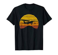 172 Skyhawk Mountain Sunrise Privatpilot Flugzeug Vintage T-Shirt von Designed For Flight