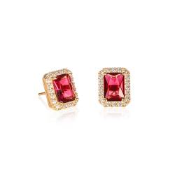 Diamond Treats rote Ohrstecker aus Gold mit Smaragdschliff für Damen mit roten Zirkonia-Steinen, rote Ohringe aus Gold, Ohrringe in Rot fur Frauen, Silber Schmuck fur Damen von Diamond Treats