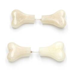 Knochen Schmuck aus Knochen vom Wasserbüffel geschnitzt, witziger Ohrschmuck, 3,5cm lang Paarpreis Gothic von Drachensilber