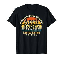 37 Years Old Awesome Since April 1987 37th Birthday Gifts T-Shirt von Epic Birthday Gifts BoredMink