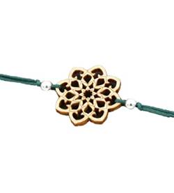 Holz Armband Mandala aus Ahornholz. Armband ist größenverstellbar in grün. Feinste Handarbeit aus Österreich. von Eydl Wood Jewelry