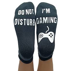 Socken für Herren und Damen Lustiges Geschenk Neuheit Baumwolle socken Gamer Socken mit Do not disturb, I am gaming, Geschenk für Weihnachten (a-Schwarz, 39-46) von FGFD&OU