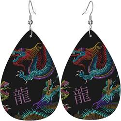 Damen-Ohrringe aus Leder, modisch, baumelnde Ohrringe – tropfenförmige Ohrringe mit chinesischen Drachen von FJAUOQ