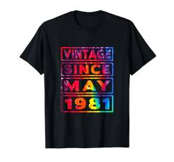 Batik-Dekoration zum 43. Geburtstag, Vintage seit Mai 1981 T-Shirt von FUNNYEXPRESS