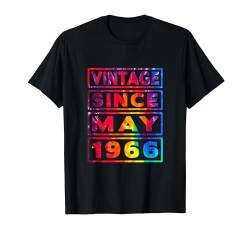 Batik-Dekoration zum 58. Geburtstag, Vintage seit Mai 1966 T-Shirt von FUNNYEXPRESS