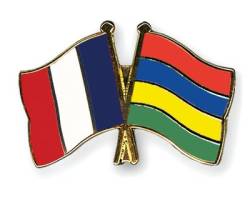 Freundschaftspin Frankreich - Mauritius - 22 mm von Flaggenfritze