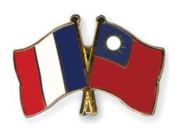Freundschaftspin Frankreich - Taiwan - 22 mm von Flaggenfritze