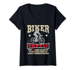 Damen 70. Geburtstag Mann Geschenk lustig Biker Fahrrad T-Shirt mit V-Ausschnitt von FunShirtDealer