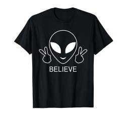 Believe Funny Alien Peace Hand UFO Believer Alien Head T-Shirt von Funny Alien Smile Face Peace Sign Tees