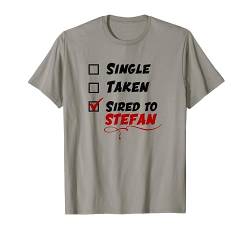 Single Taken Sired To Stefan Checkbox T-Shirt von Funny Tees