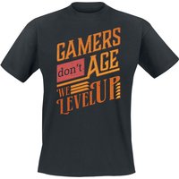 Funshirt - Gaming T-Shirt - Gamers Don't Age - We Level Up - L bis XL - für Männer - Größe L - schwarz  - EMP exklusives Merchandise! von Funshirt