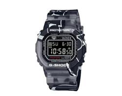 Casio G-Shock Men's DW5000SS-1 Black Digital Watch von G-SHOCK