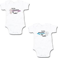 G-graphics Kurzarmbody Ich bin unschuldig! – Er wars & Sie wars (Zwillingsset / Twinset, 2-tlg., Baby-Body-Set) für Zwillinge / Twins mit Sprüchen von G-graphics