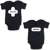 G-graphics Kurzarmbody Plus & Minus (Zwillingsset / Twinset, 2-tlg., Baby-Body-Set) für Zwillinge / Twins mit Sprüchen von G-graphics