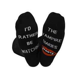 Socken mit Vampir-inspiriertem Geschenk, Aufschrift "I'd rather be watching the TV show", 2 Paar, Vampire Diaries schwarz, Medium von GJTIM